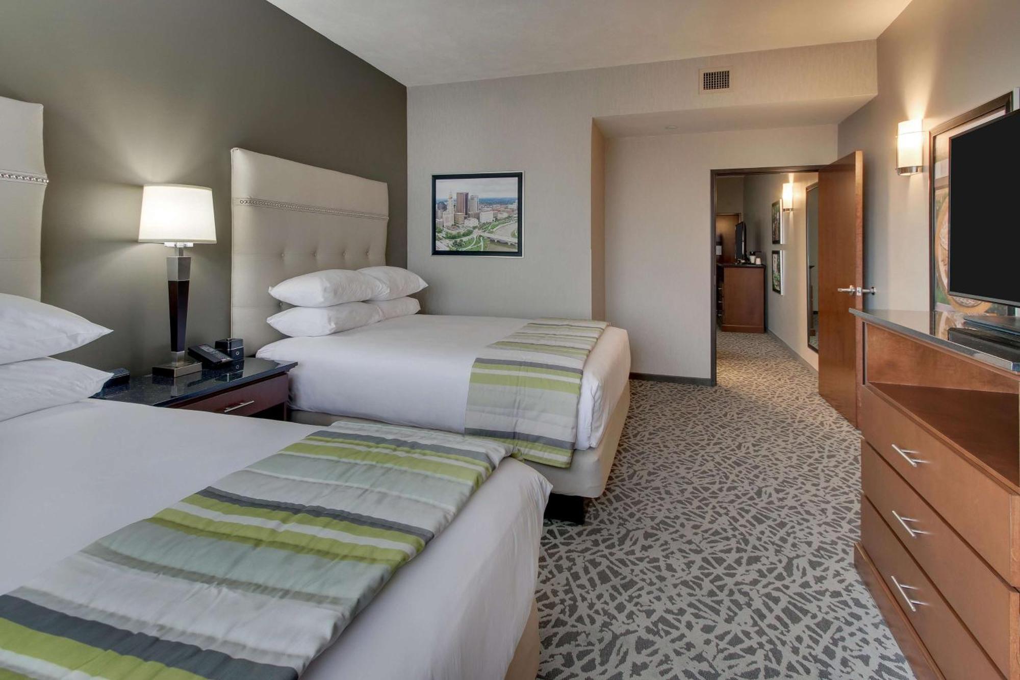 Drury Inn & Suites Cleveland Beachwood Kültér fotó