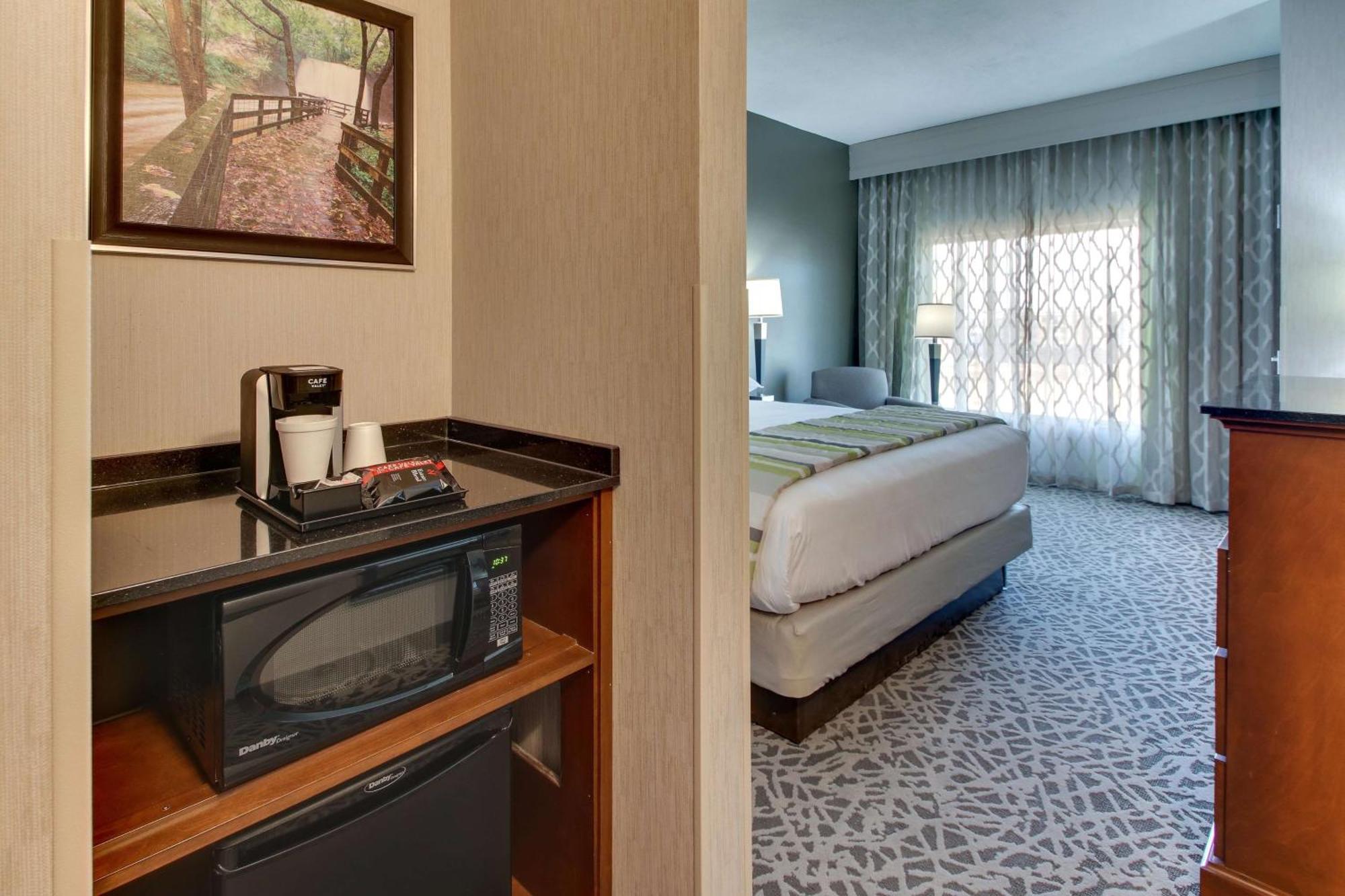 Drury Inn & Suites Cleveland Beachwood Kültér fotó