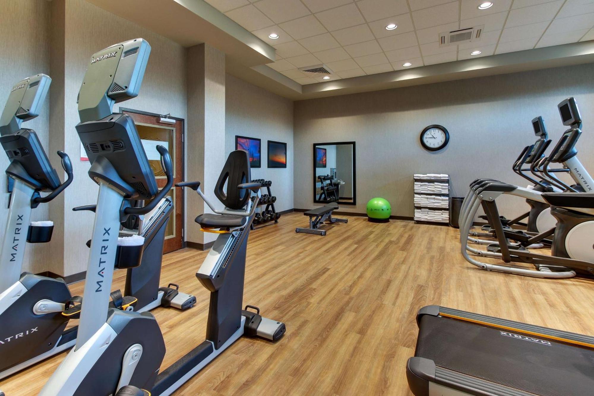 Drury Inn & Suites Cleveland Beachwood Kültér fotó